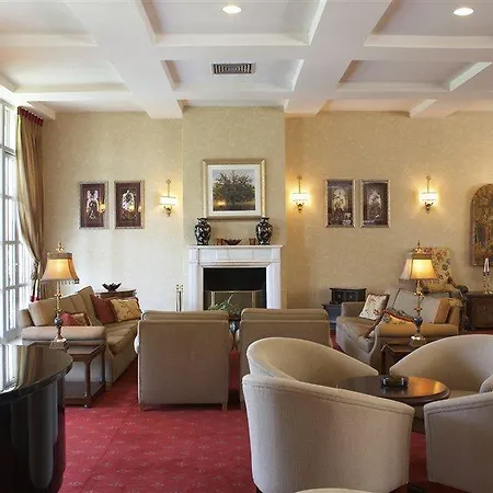 Amalia Hotel