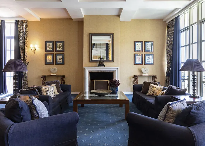 Amalia 纳夫普利翁